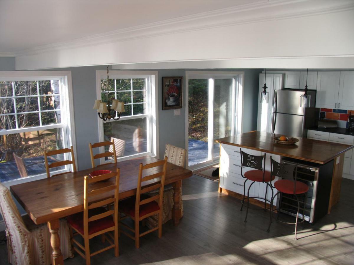 Chalet Chez Les Petit Grandes-Bergeronnes Eksteriør bilde
